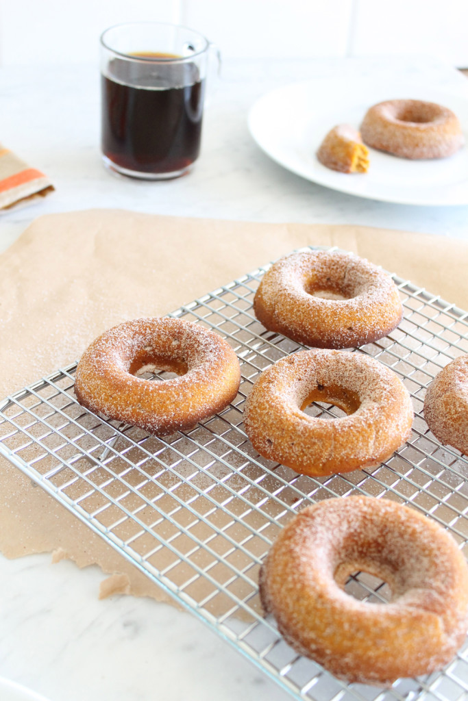 Pumpkin-Donuts-5