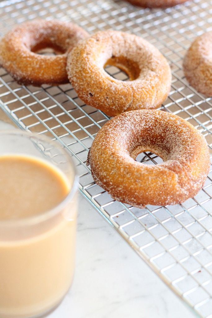 Pumpkin-Donuts-7